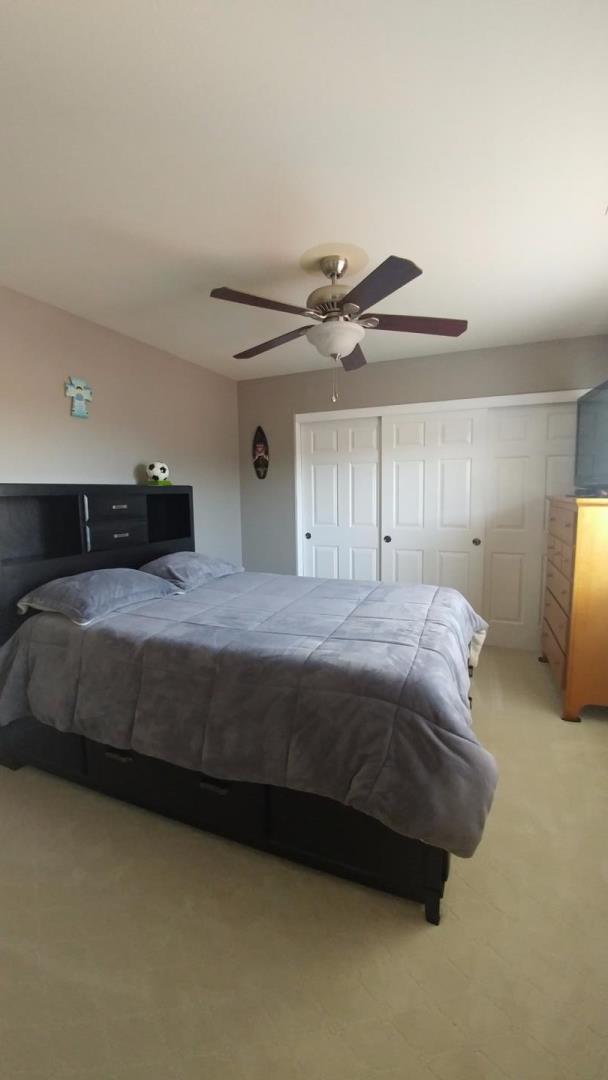 8893 Carnation Ln