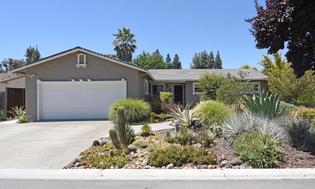 788 Mantelli Dr