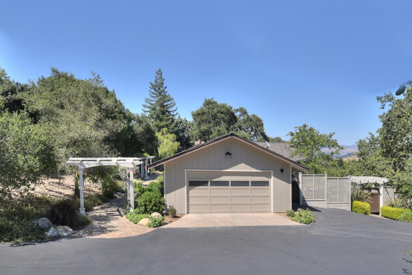 For Sale: 9000 El Doric Ct Gilroy, CA 95020