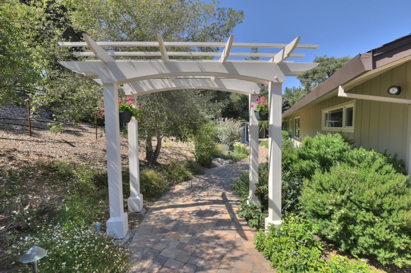 For Sale: 9000 El Doric Ct Gilroy, CA 95020