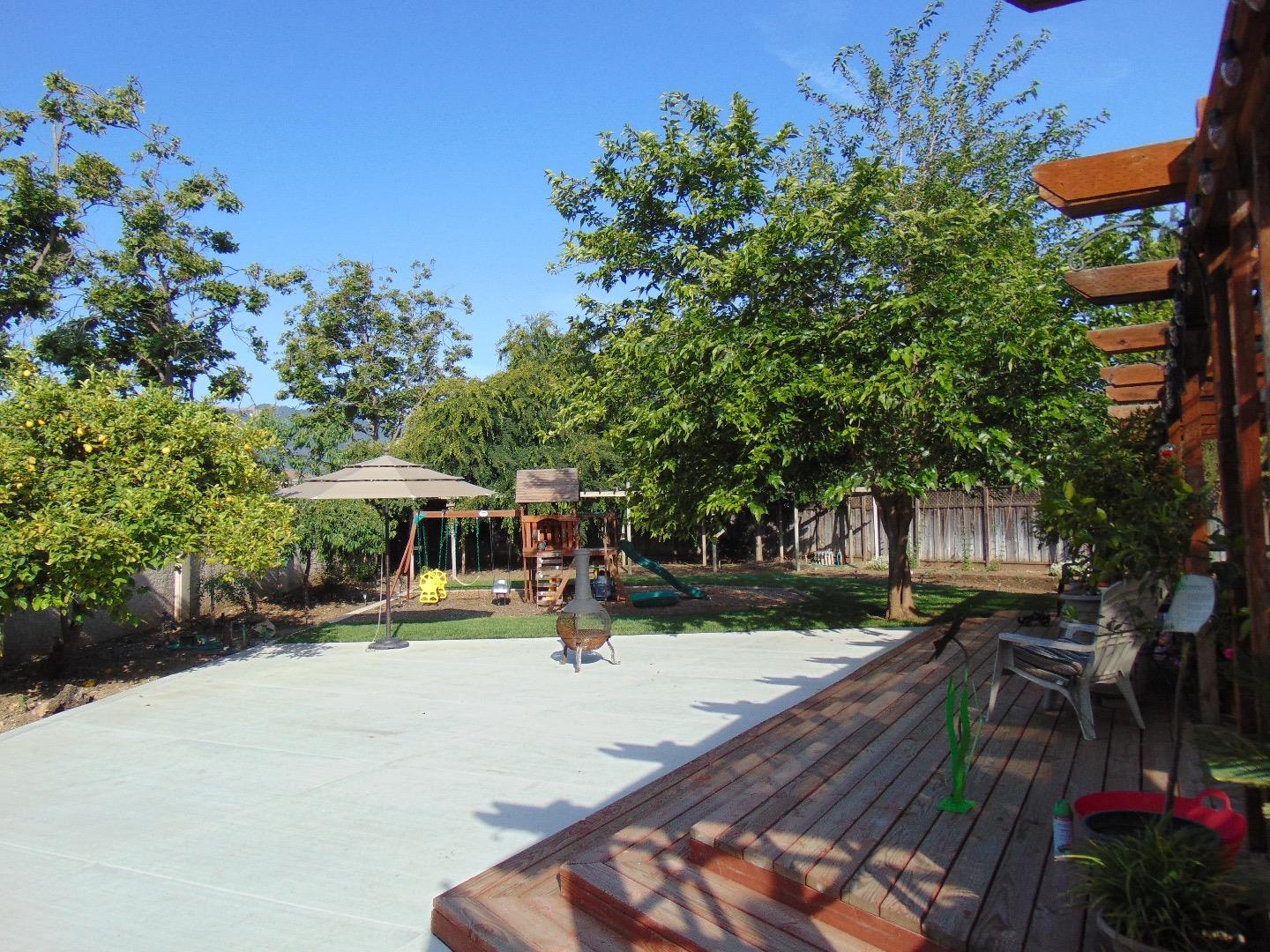 For Sale: 8 Stratford Pl Gilroy, CA 95020