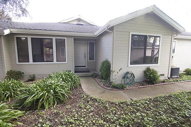 251 Slate Ave