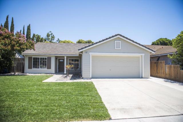 741 Hillcrest Rd