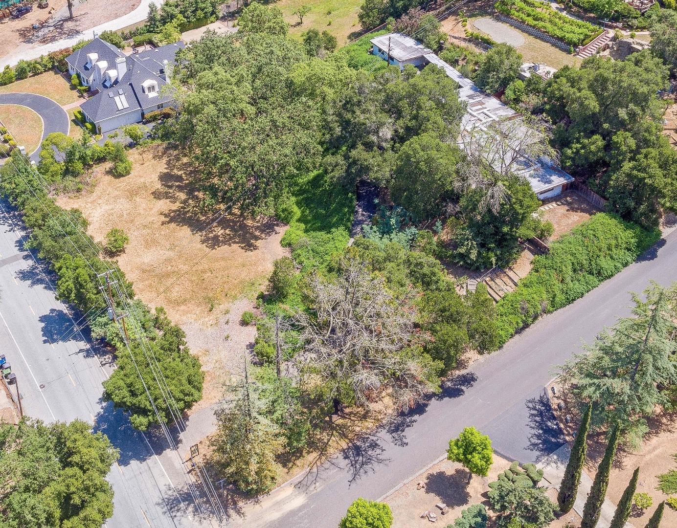 Public Record: 18340 Daves Ave Los Gatos, CA 95030