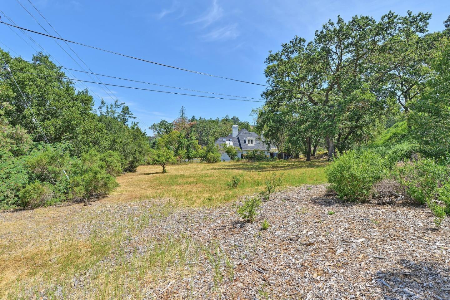 Public Record: 18340 Daves Ave Los Gatos, CA 95030