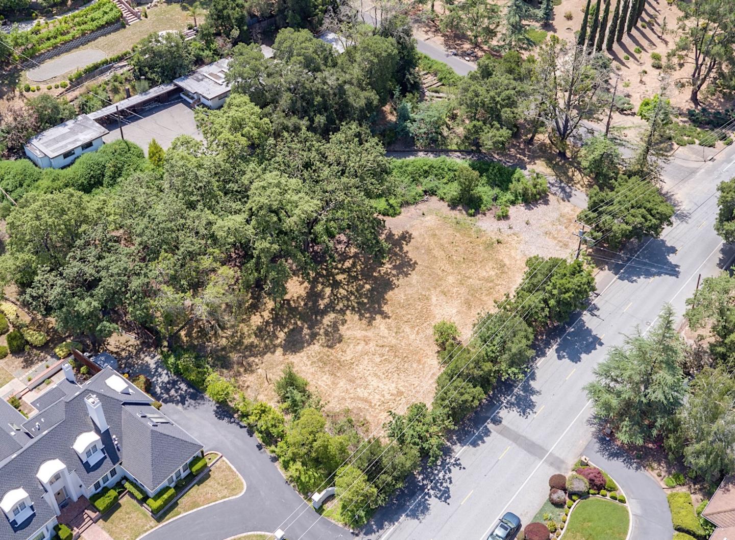 Public Record: 18340 Daves Ave Los Gatos, CA 95030