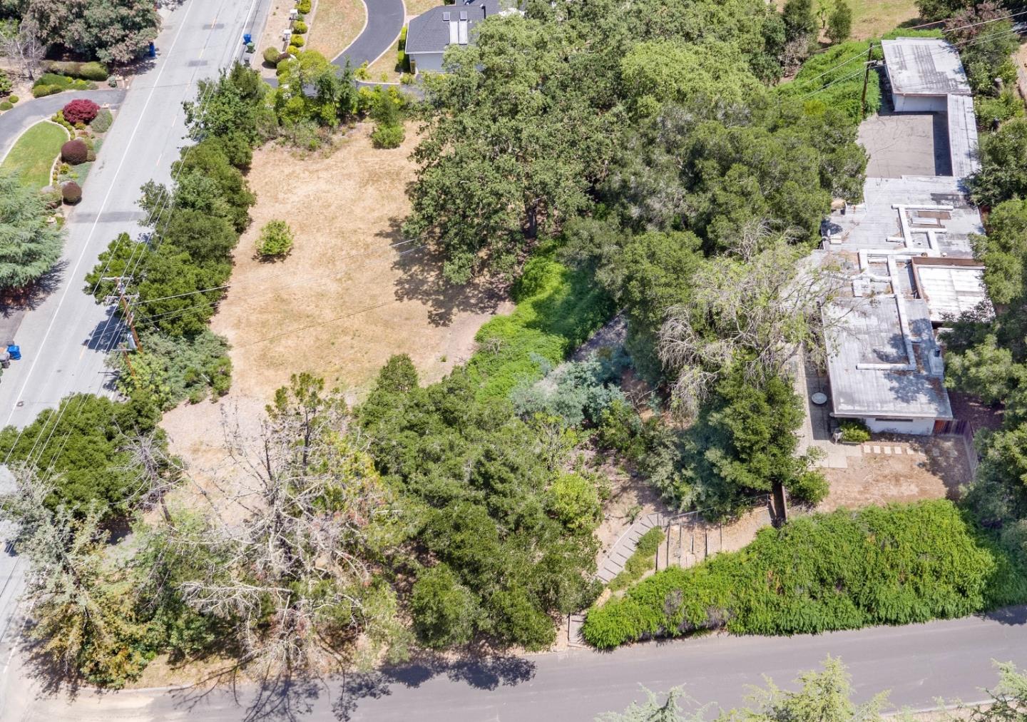 Public Record: 18340 Daves Ave Los Gatos, CA 95030