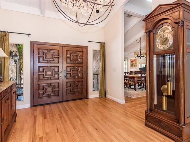 For Sale: 17582 Eaton Ln Los Gatos, CA 95030