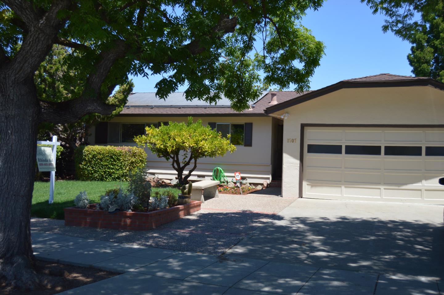 695 Buddlawn Way