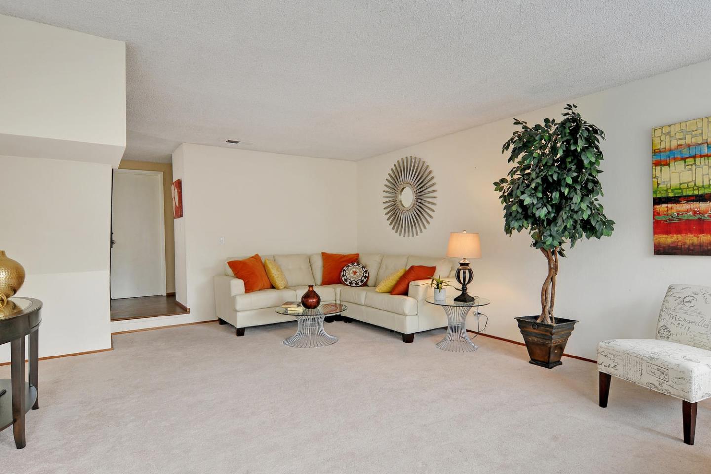 For Sale: 320 Pine Wood Ln Los Gatos, CA 95032