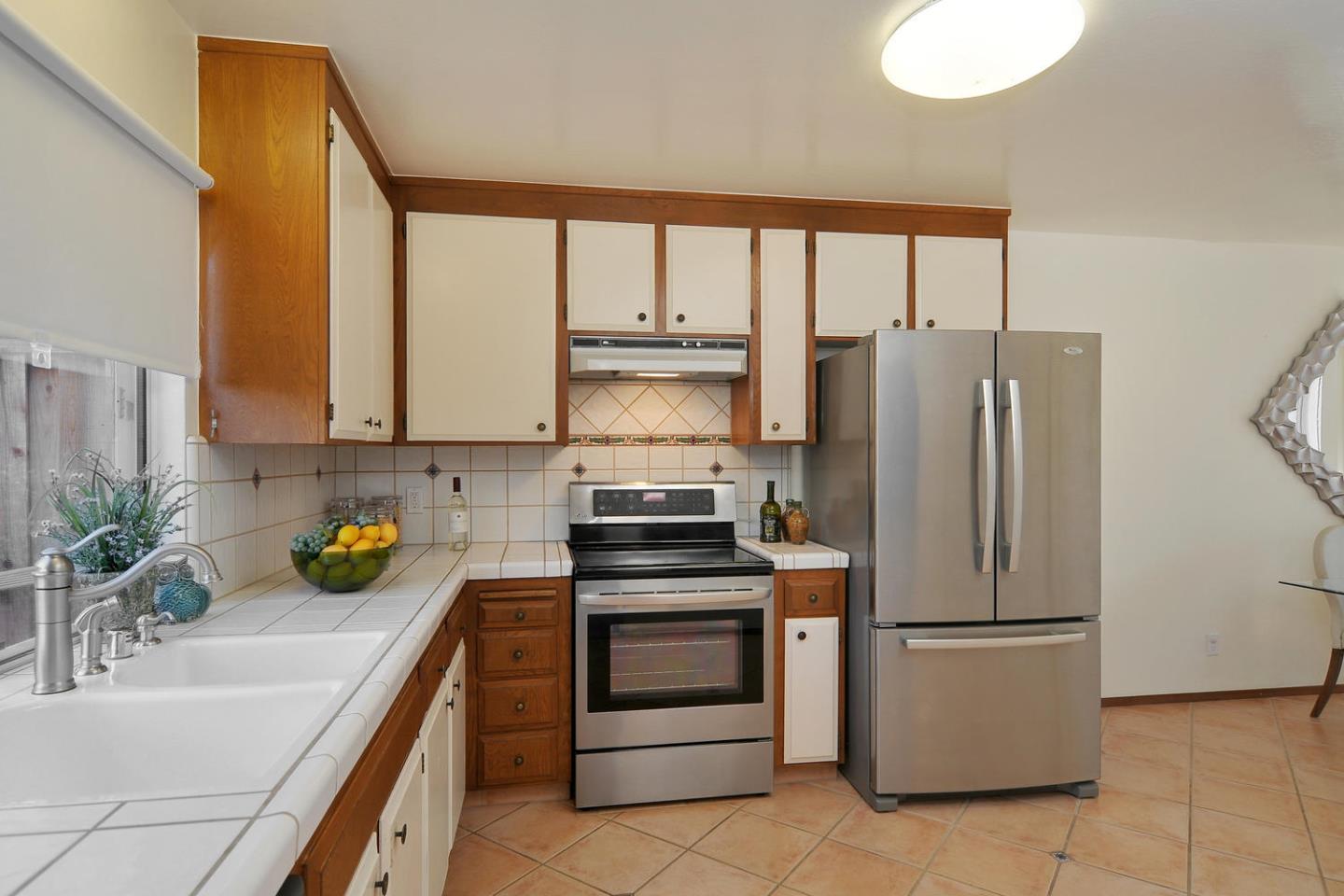 For Sale: 320 Pine Wood Ln Los Gatos, CA 95032
