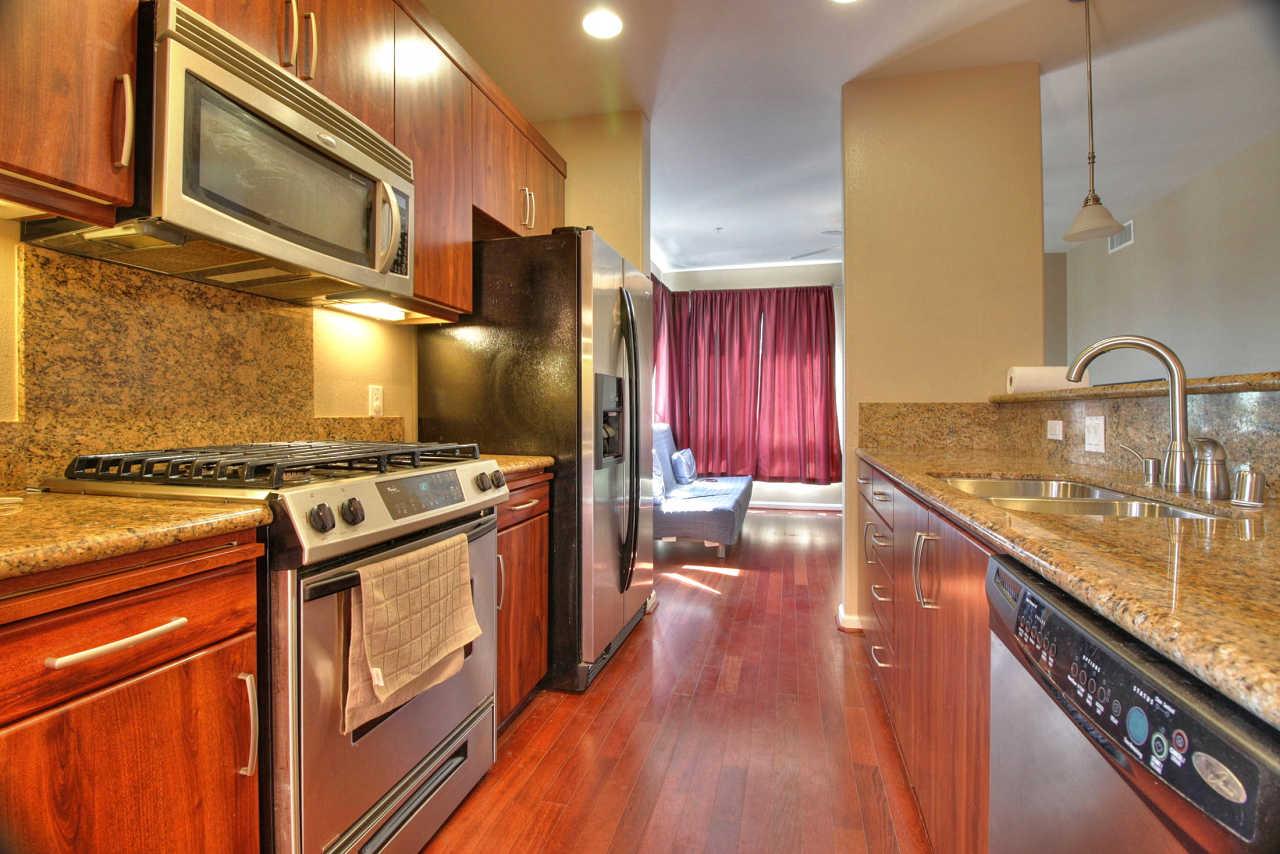 For Sale: 1101 S Main St #APT 328 Milpitas, CA 95035