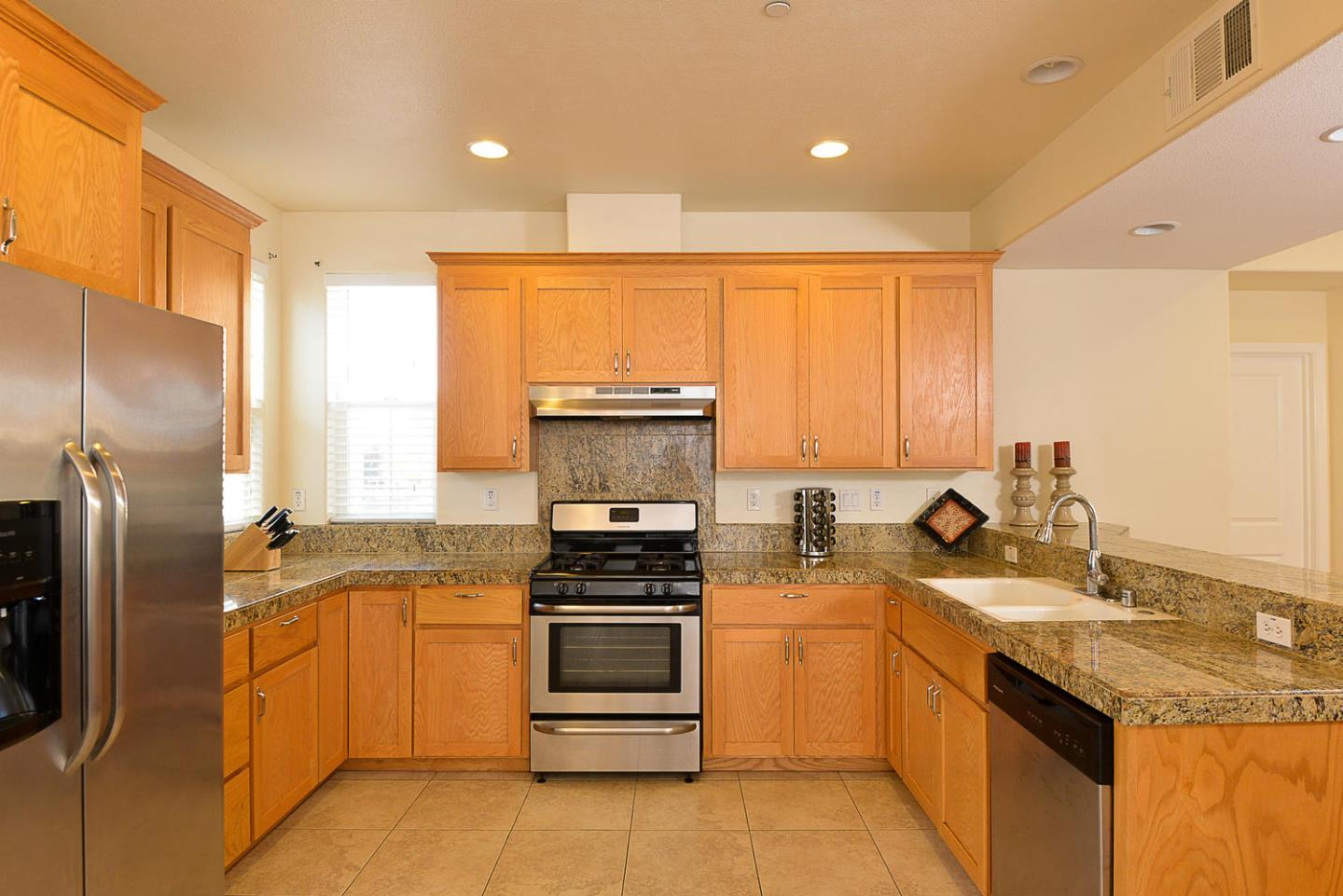18424 Jade Ln