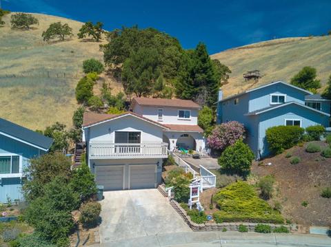 17590 Depot St #305