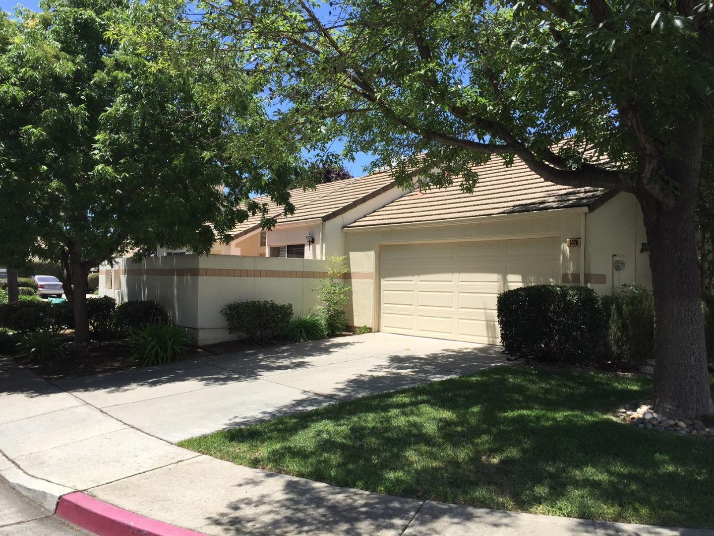 For Sale: 1420 Kelly Park Cir Morgan Hill, CA 95037