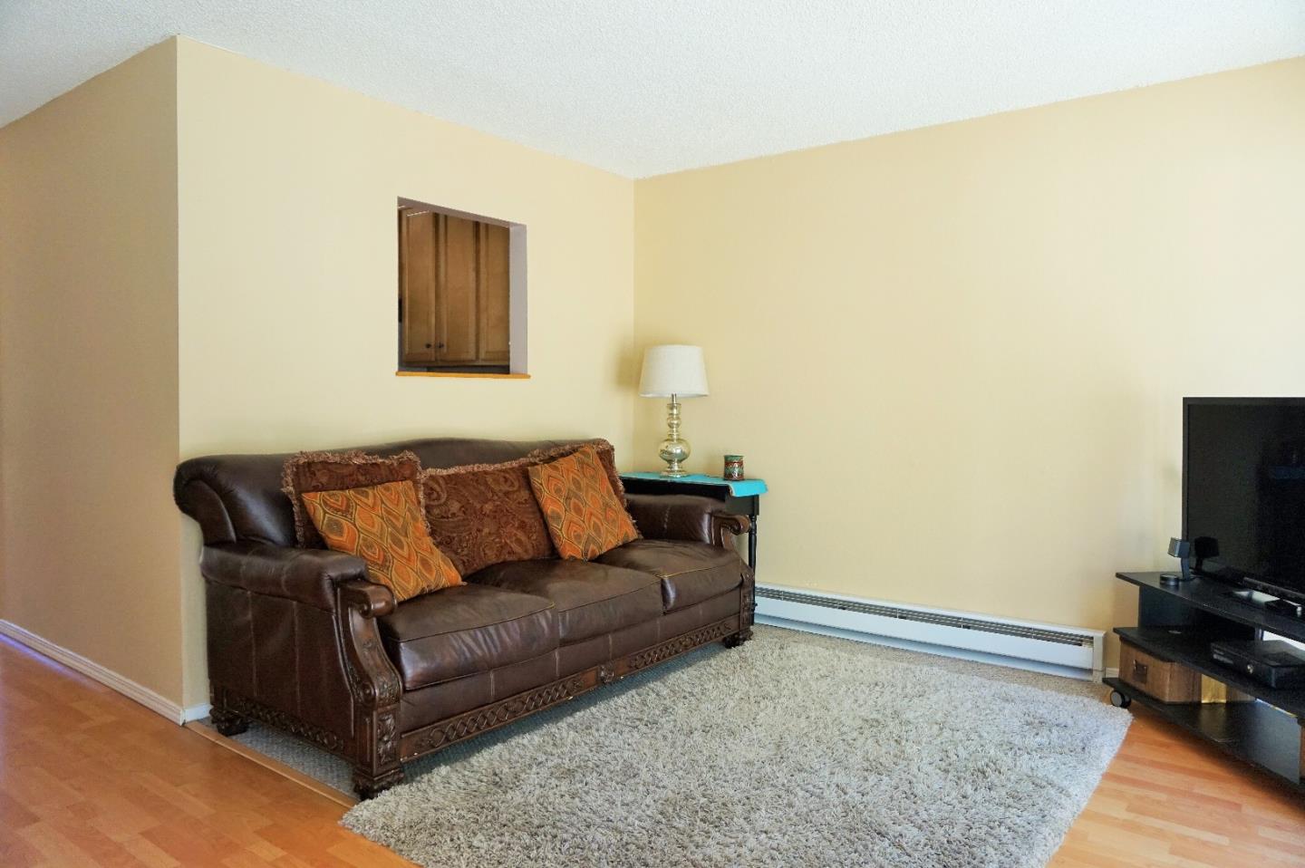 For Sale: 968 Kiely Blvd #APT H Santa Clara, CA 95051