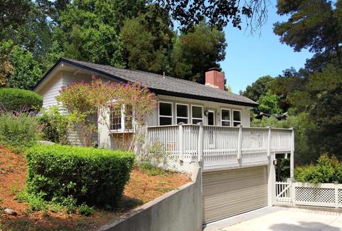 16 Ridge Ln
