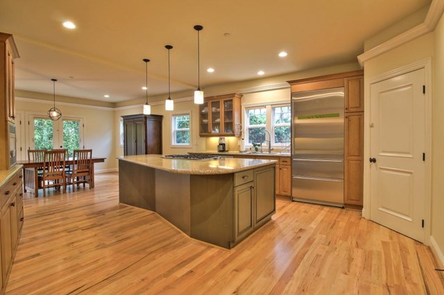 170 Clearwater Ct