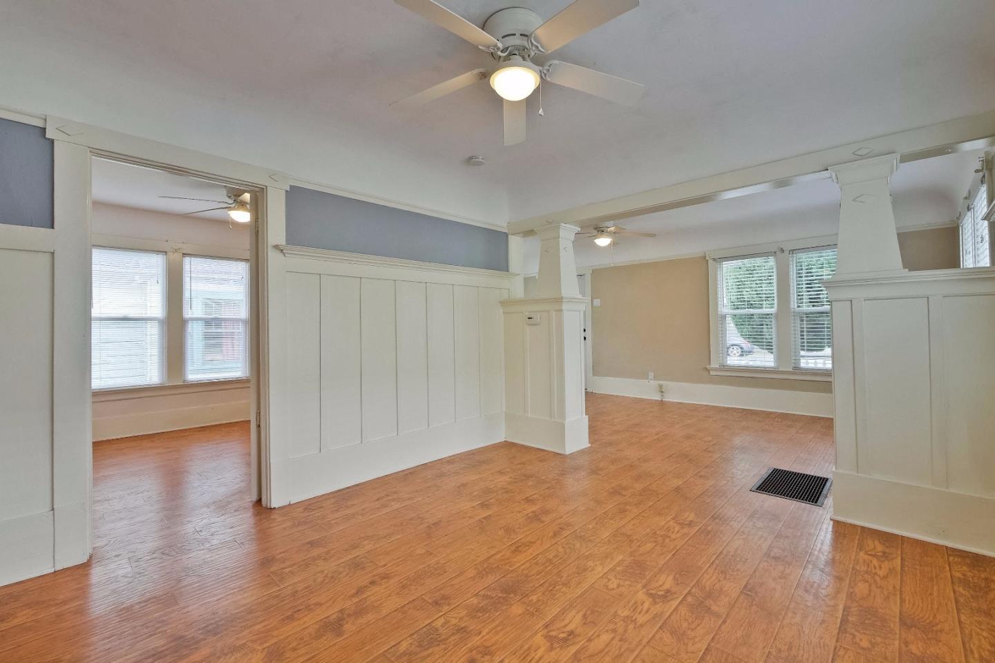 175 W Saint James St #405