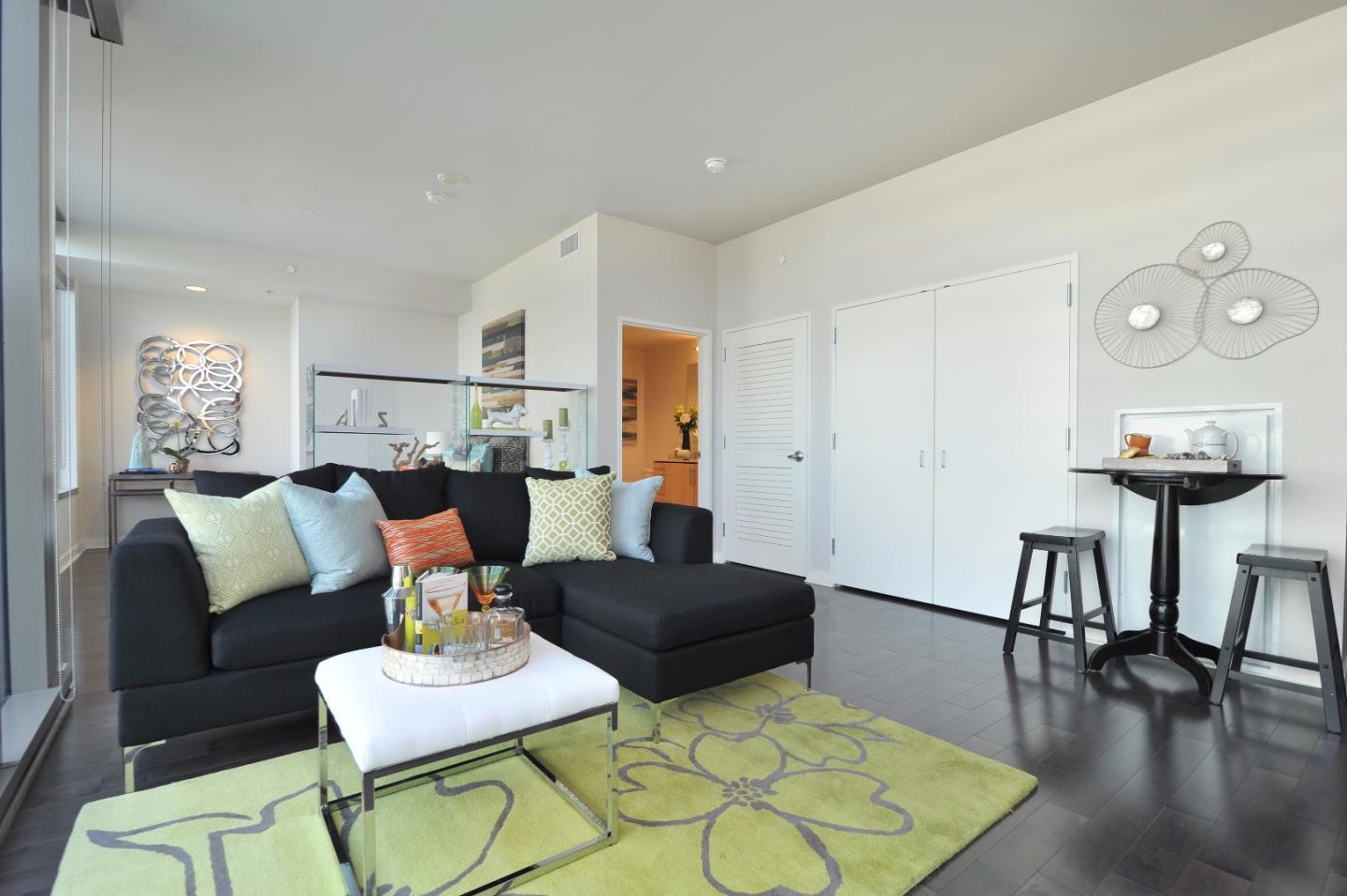 For Sale: 38 N Almaden Blvd #702 San Jose, CA 95110