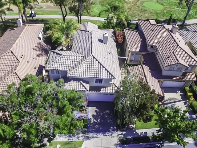 2176 Luz Ave