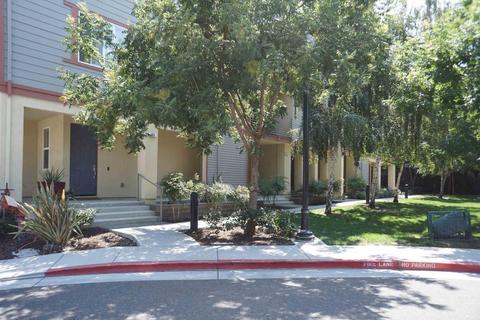 144 S 3rd St #152