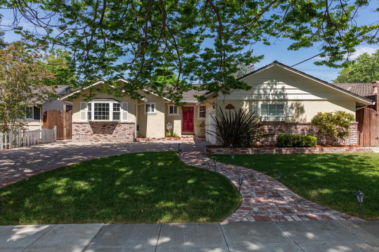 Public Record: 3636 Blossomview Dr San Jose, CA 95118