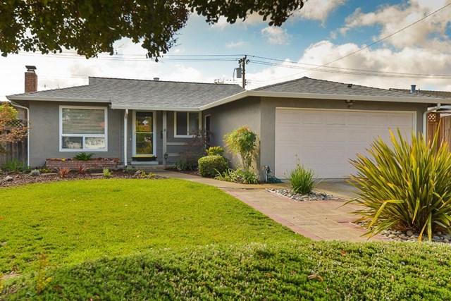 1323 Bottle Brush Ln