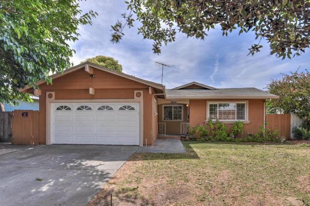 2828 Beecher Ct