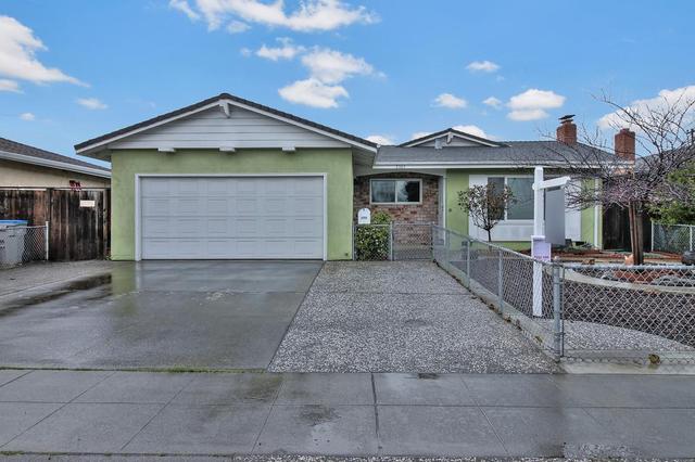 7 Birch Ln