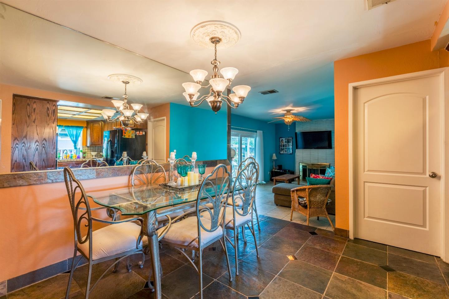 304 Colville Dr