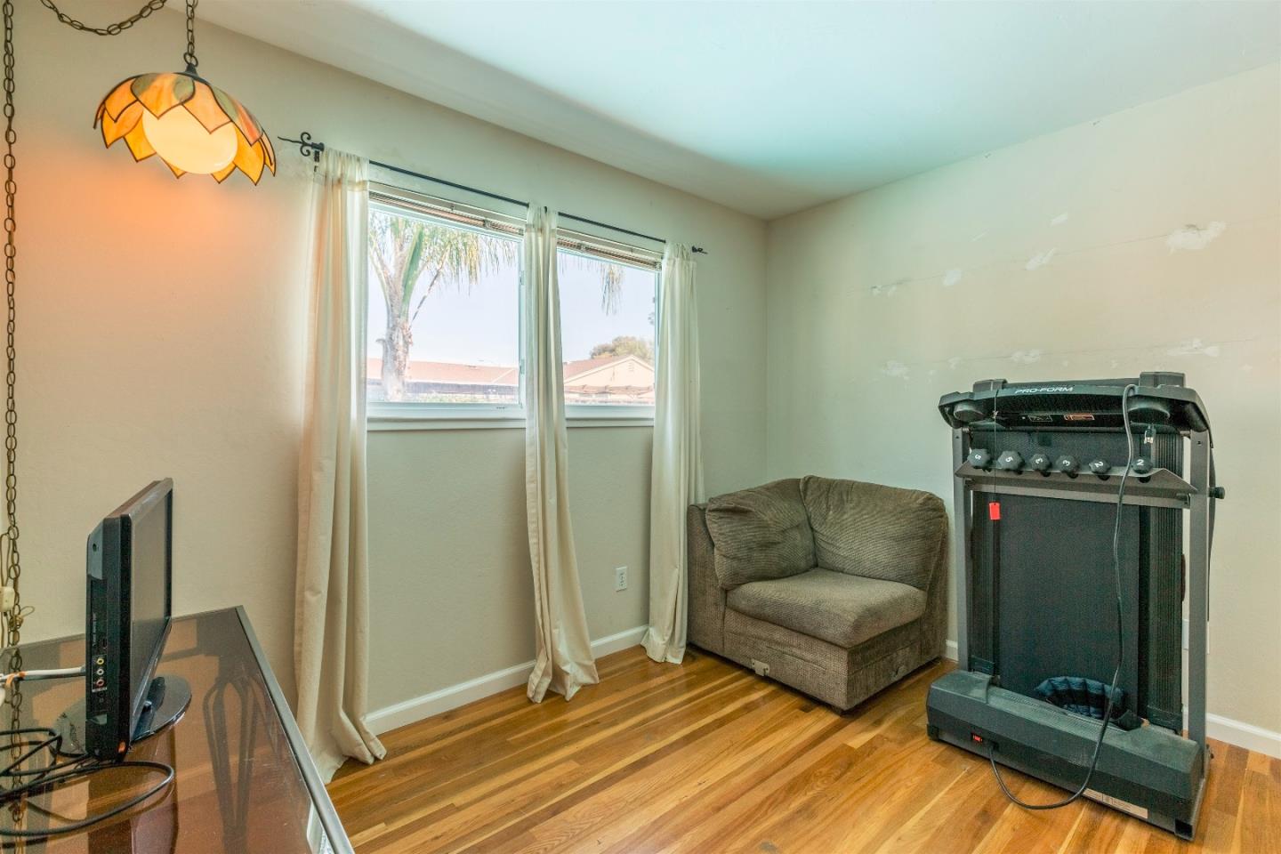 304 Colville Dr