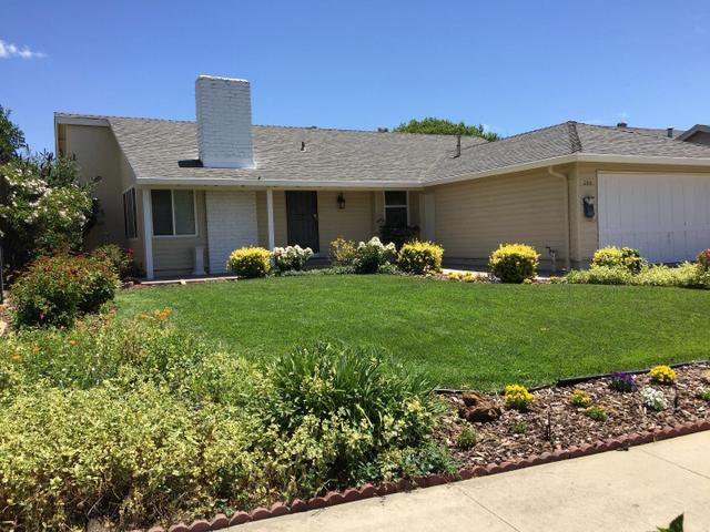 273 Vineyard Dr