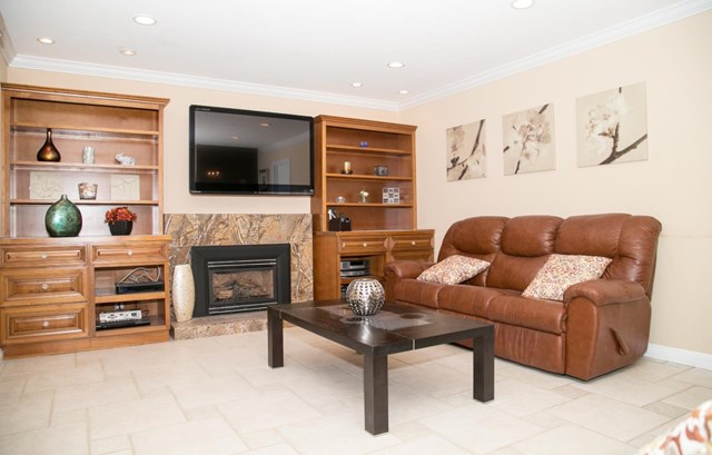 748 Dubanski Dr