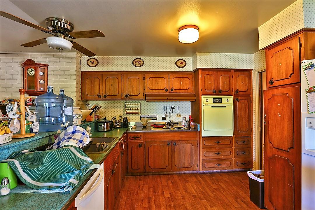 1449 Branham Ln