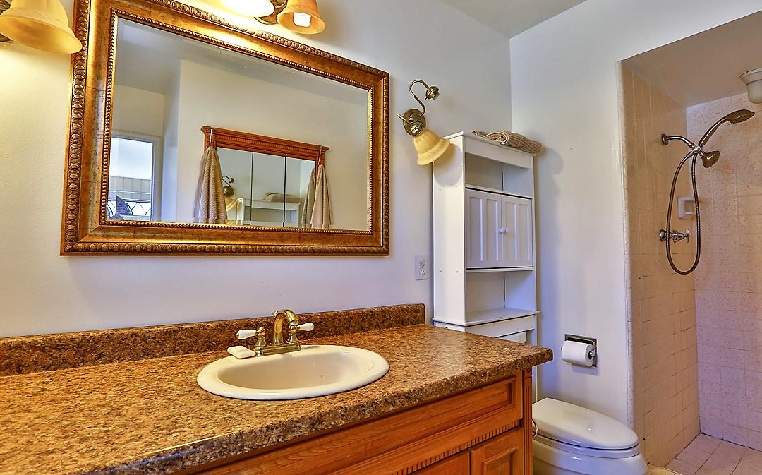 1449 Branham Ln