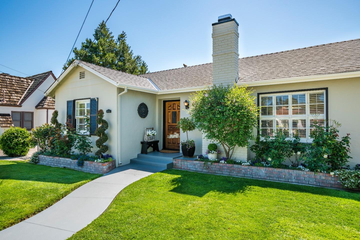 1136 Lincoln Ct