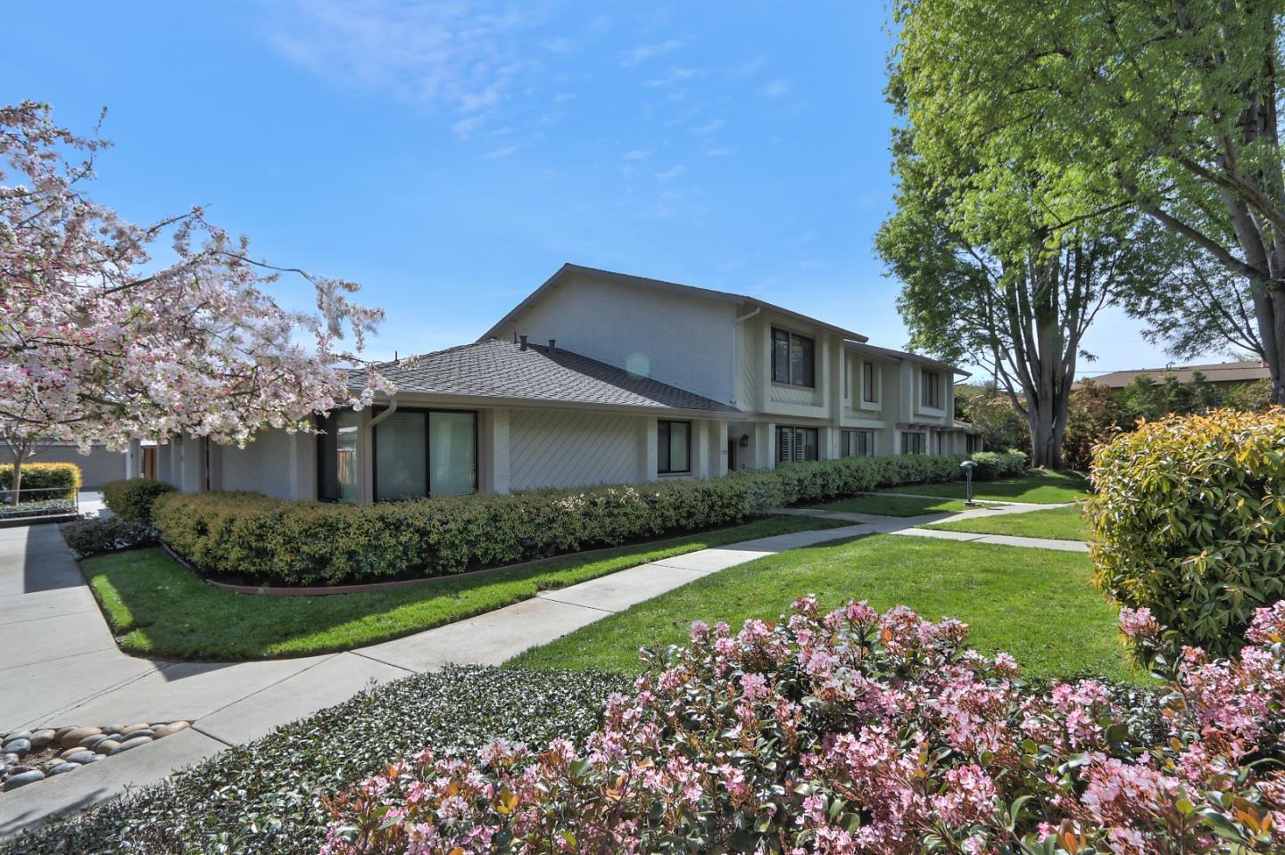 1433 Allegado Aly