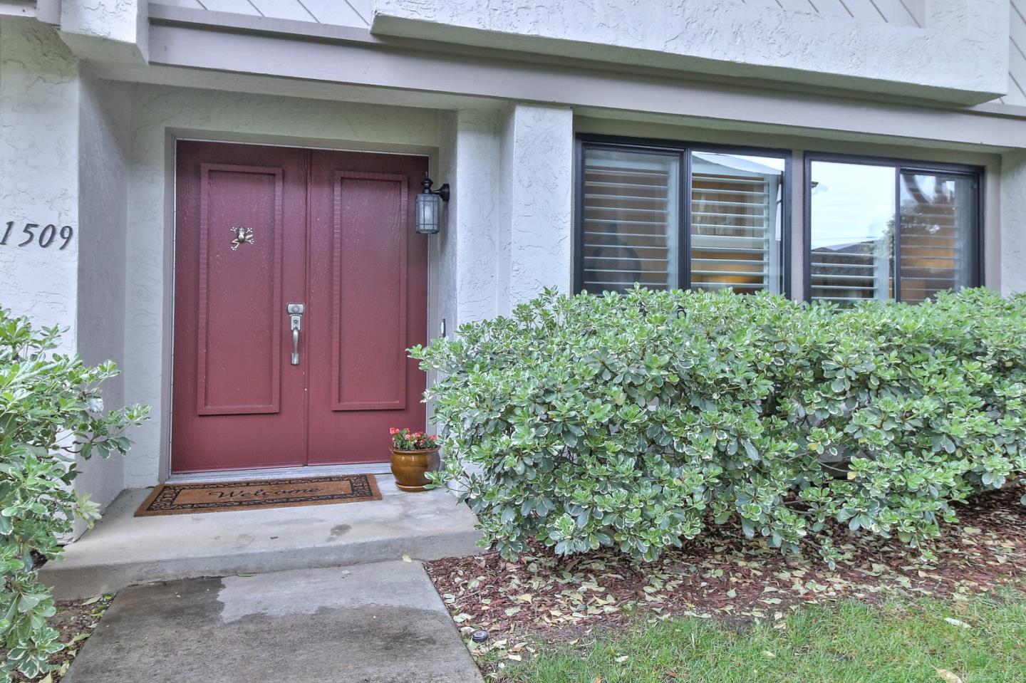 1433 Allegado Aly