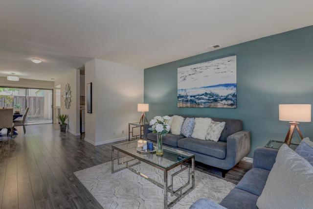 1137 Cooper River Dr