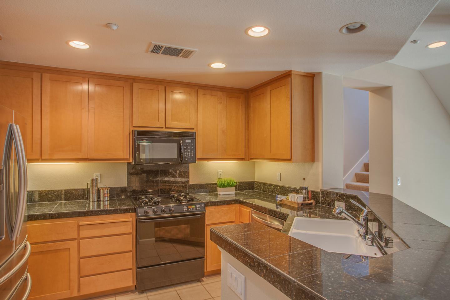 804 Georgetown Pl, San Jose CA 95126