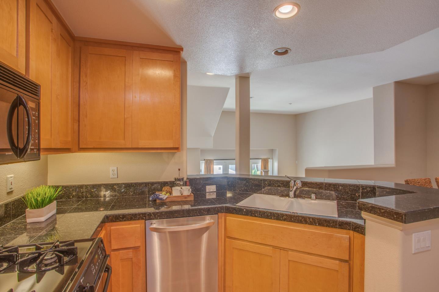 804 Georgetown Pl, San Jose CA 95126