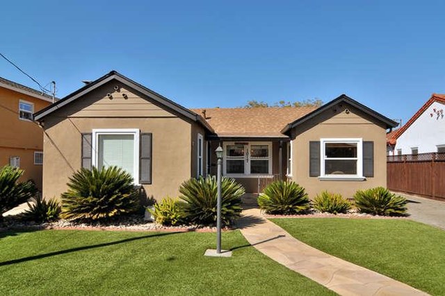1017 Parkinson Ct