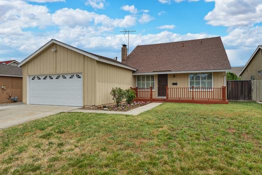 2458 Old Elm Ct