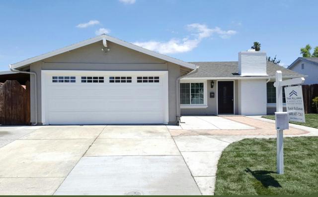 2458 Old Elm Ct