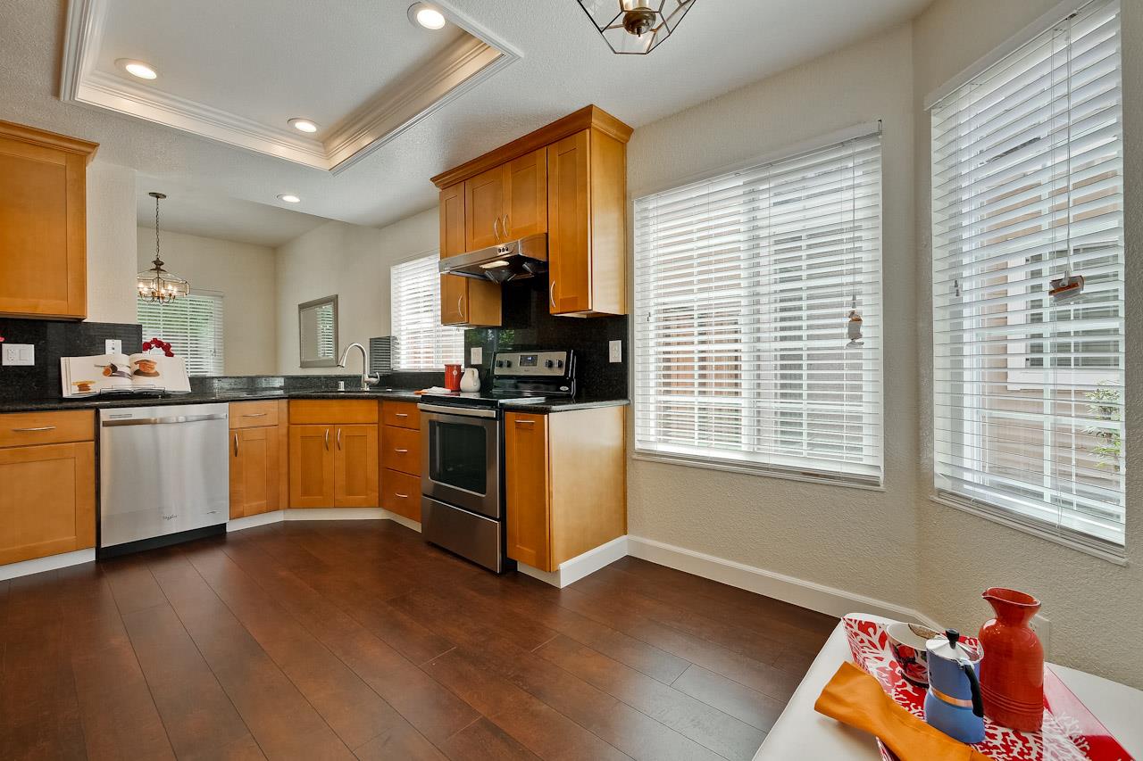 Public Record: 1286 Crestpoint Dr San Jose, CA 95131