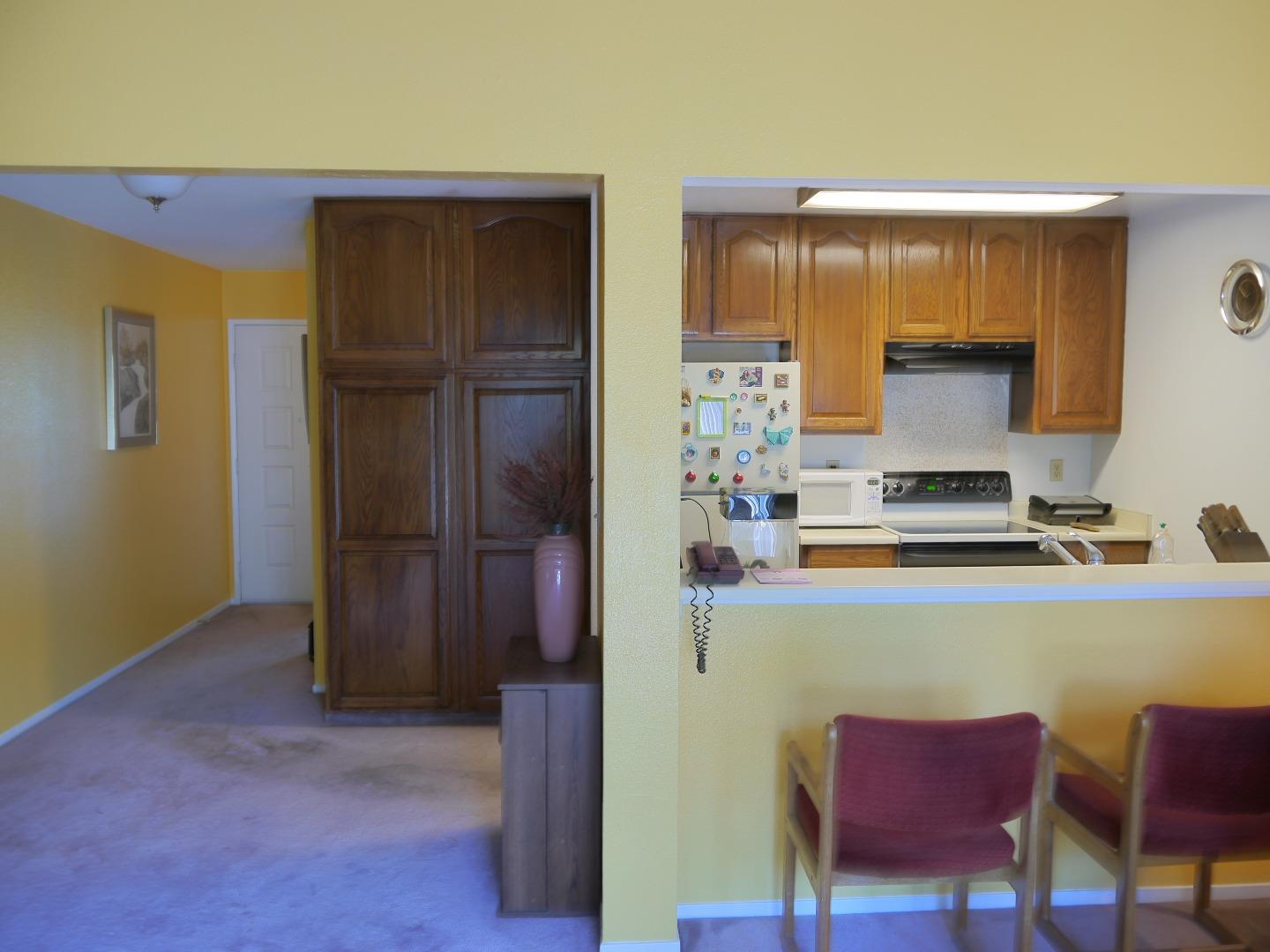 For Sale: 1555 Four Oaks Cir San Jose, CA 95131