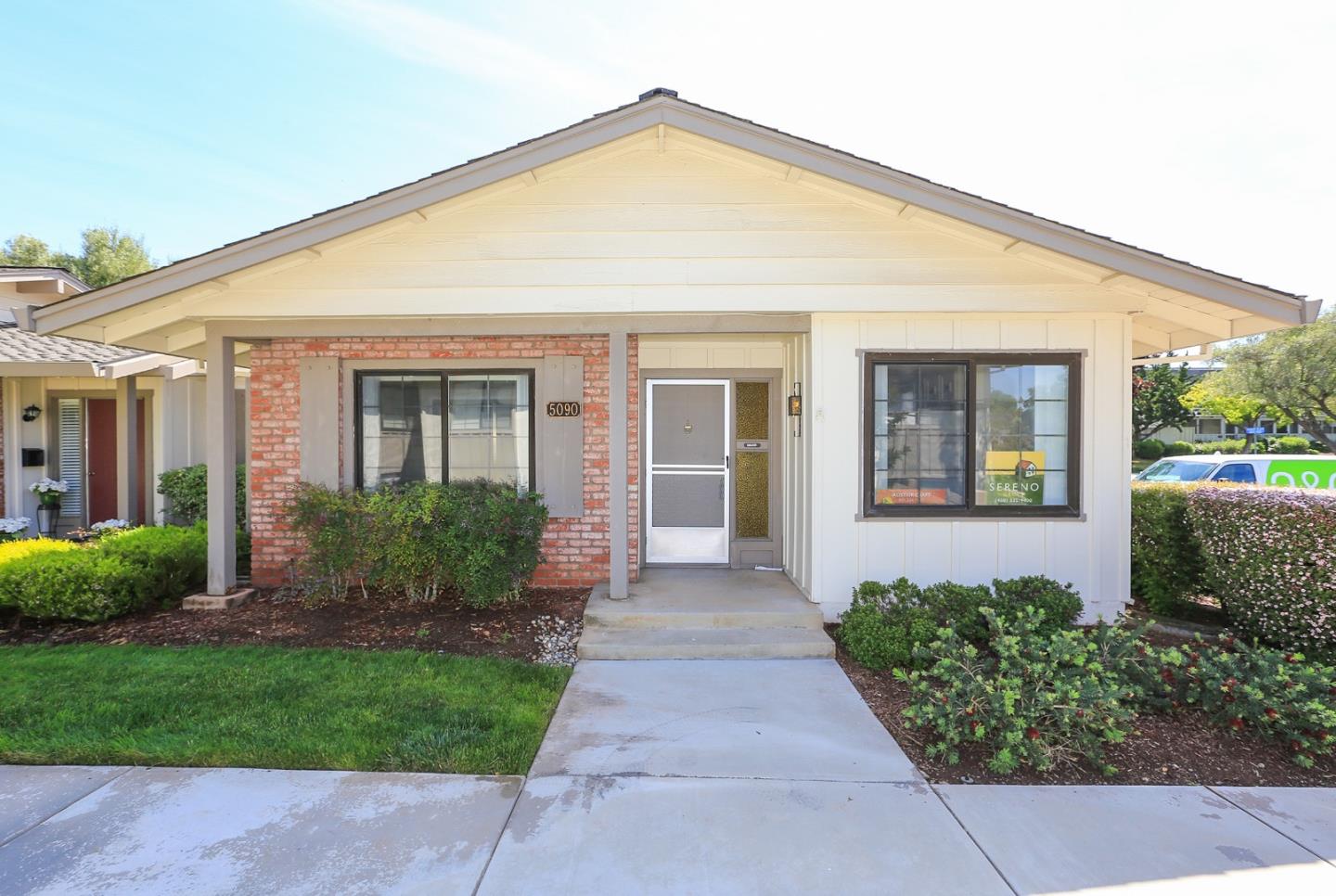 5563 Cribari Cir