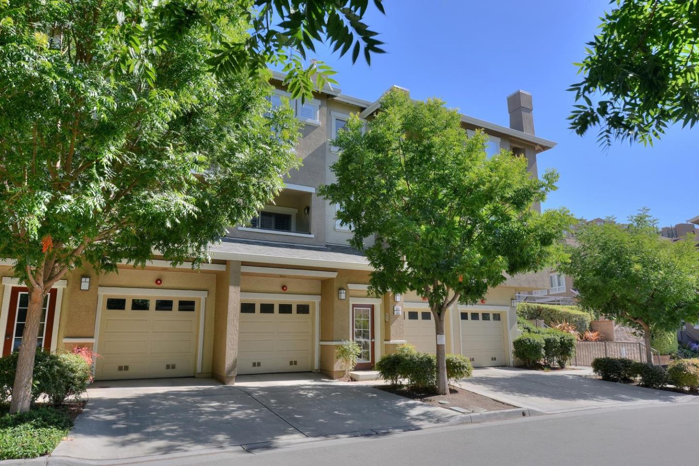 Public Record: 555 Marble Arch Ave San Jose, CA 95136