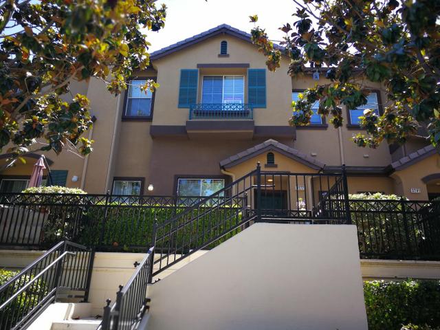 3843 Yerba Buena Ave